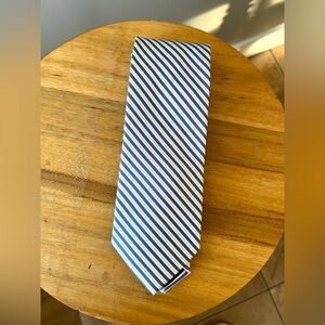 NWOT Calvin Klein Silk Blend Blue & White Striped Tie Wedding Guest Formal